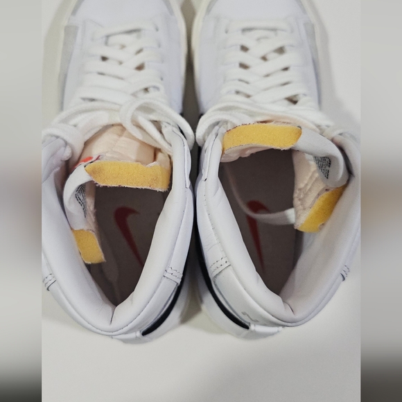Nike Blazer Mid 77 Women's Size 7.5 Sneakers White Black Sneakers - Picture 12 of 12